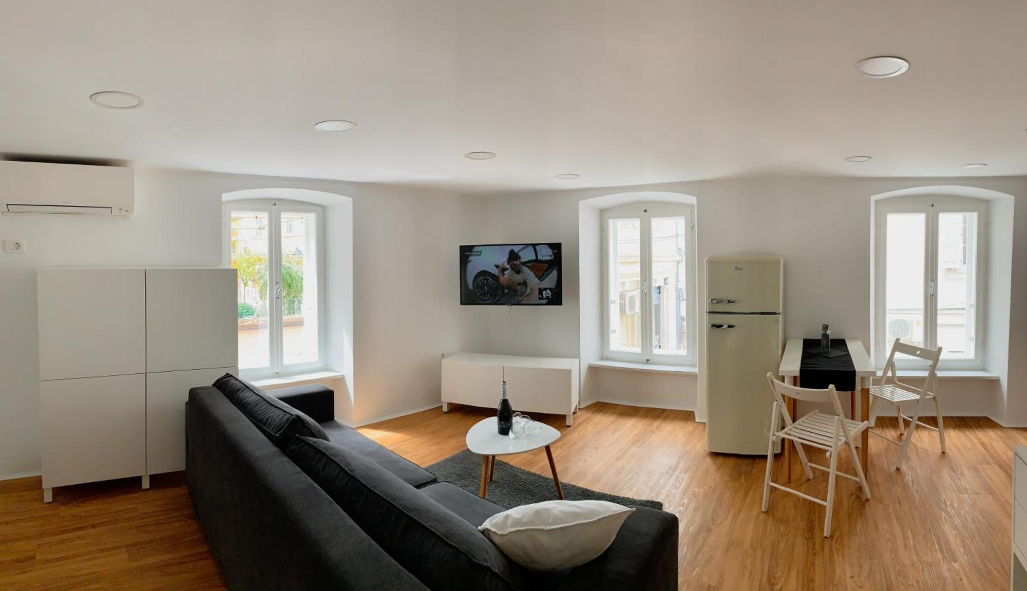 Aparthouse Porto Пиран Экстерьер фото